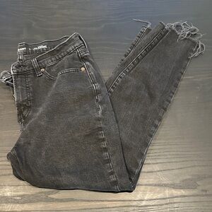 Old Navy Women's Charcoal Distressed Ankle Jeans